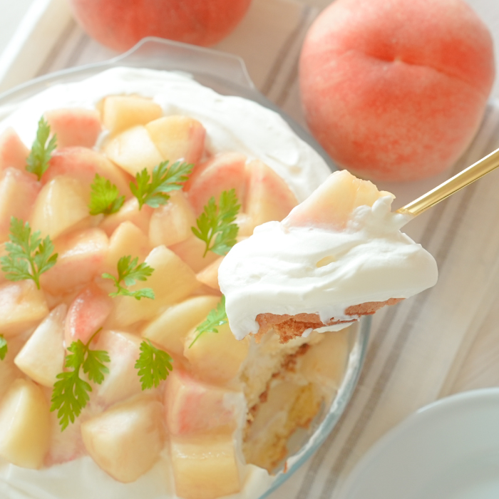 ピーチスコップケーキ