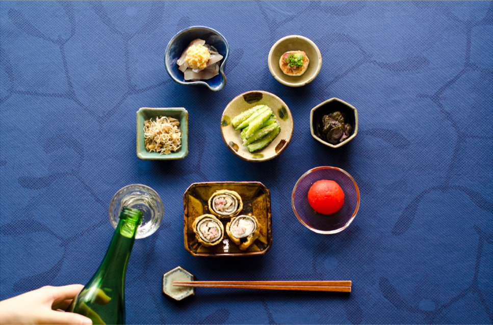 豆皿おつまみで楽しむ日本酒「槌目盃」「Tebineri 豆皿」