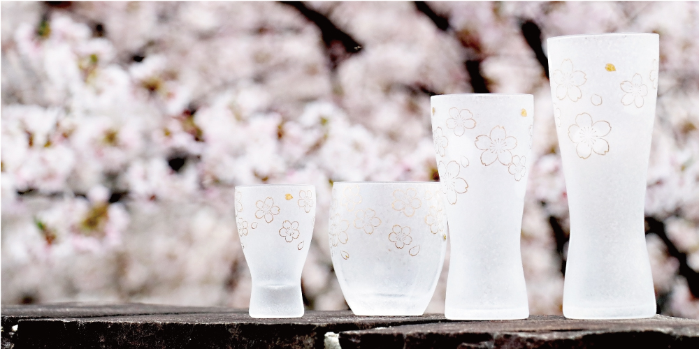 食卓に“春”を呼ぶ、ADERIAのおすすめ桜アイテム